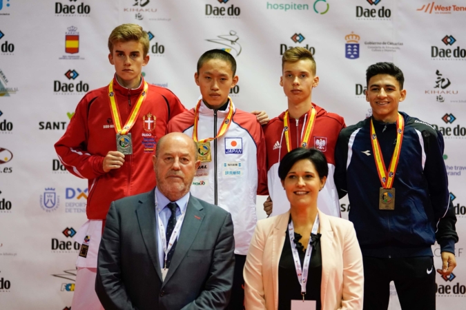 krzysiek szewczyk-kopia krzysiek szewczyk-kopia