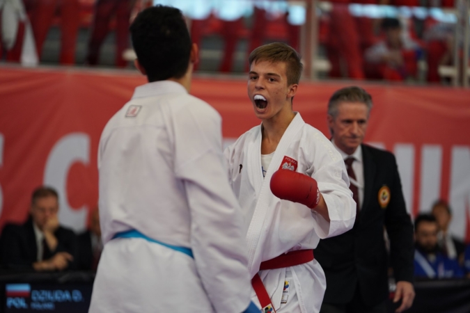 Dominik Dziuda - Mistrz Świata w karate WKF (Santiango 2019) Dominik Dziuda - Mistrz Świata w karate WKF (Santiango 2019)