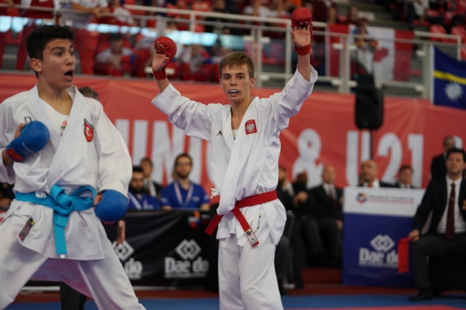 Dominik Dziuda - Mistrz Świata w karate WKF (Santiango 2019) Dominik Dziuda - Mistrz Świata w karate WKF (Santiango 2019)