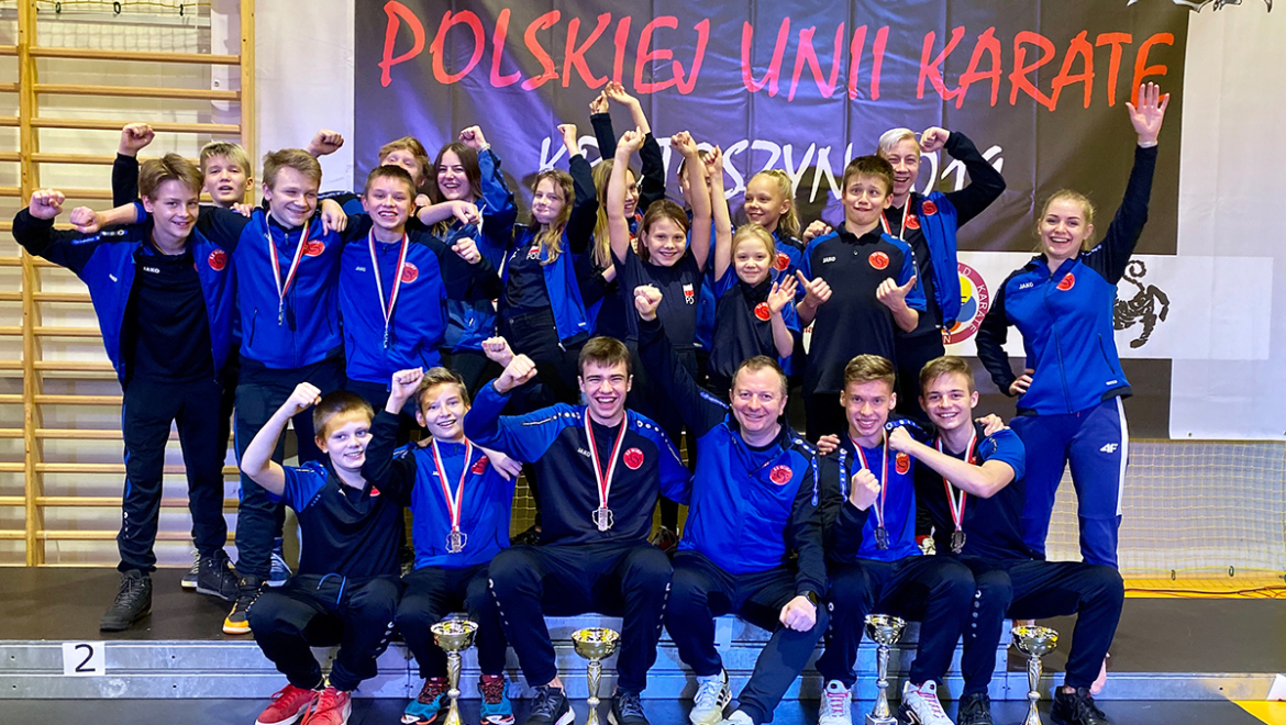 PUCHAR POLSKIEJ UNII KARATE – 6 X ZŁOTO, 3 X SREBRO, 2 X BRĄZ