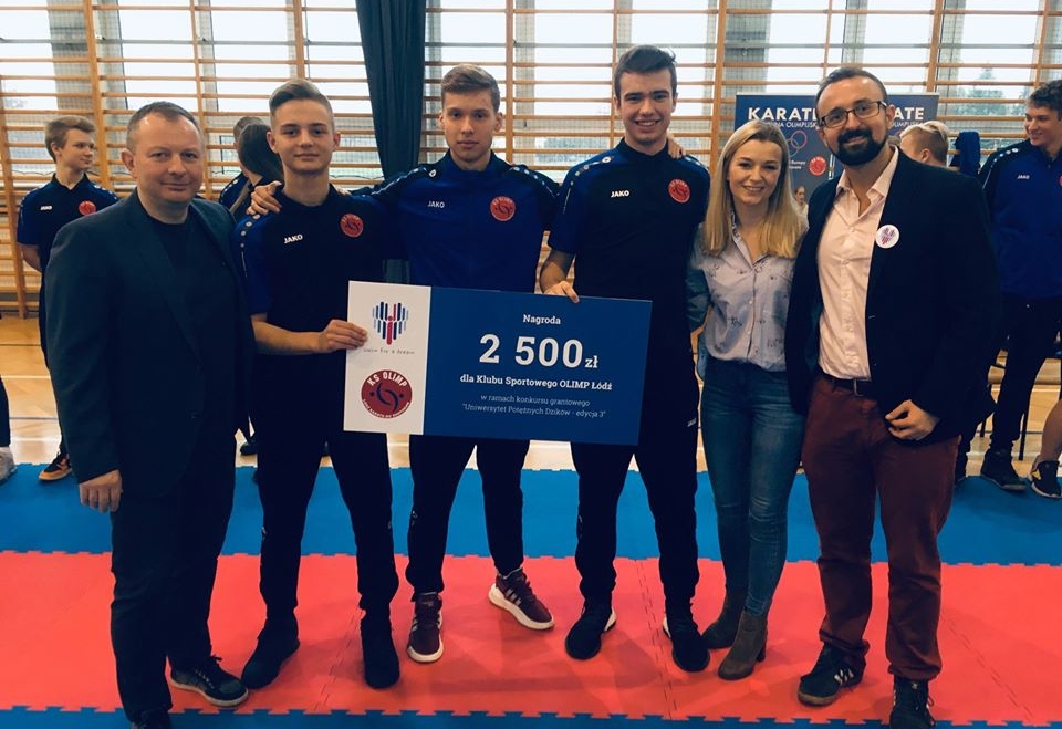 GRANT W WYSOKOŚCI 2500 ZŁ SWIM FOR A DREAM DLA ZAWODNIKÓW OLIMPU