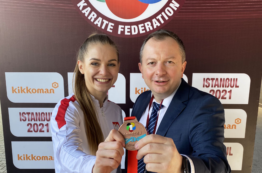 DOROTA BANASZCZYK Z MEDALEM ZAWODÓW PREMIER LEAGUE !